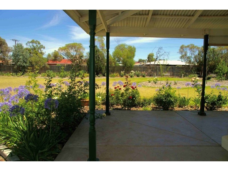 17 Twentyfirst Street, Renmark SA 5341