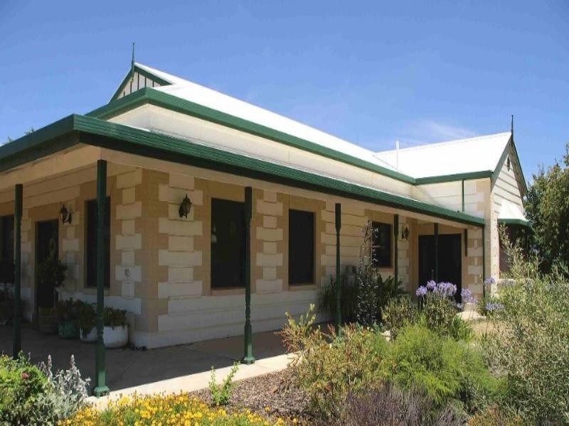 17 Twentyfirst Street, Renmark SA 5341