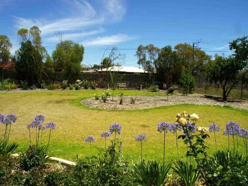 17 Twentyfirst Street, Renmark SA 5341