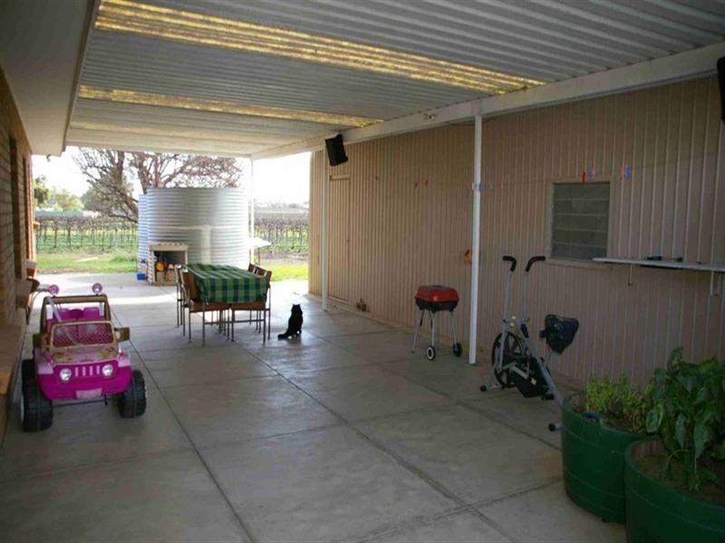 Lot/2 Twentythird Street, Renmark SA 5341