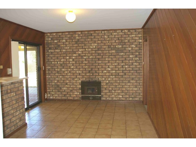 13 Nineteenth Street, Renmark SA 5341