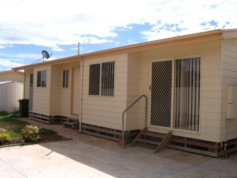 9 Sims Parade, Renmark SA 5341