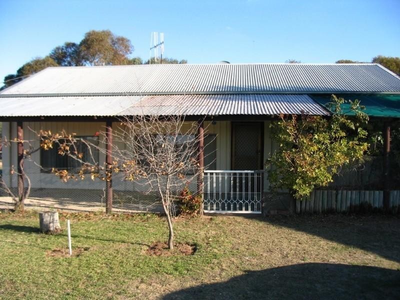 27 Tarcoola Street, Renmark SA 5341