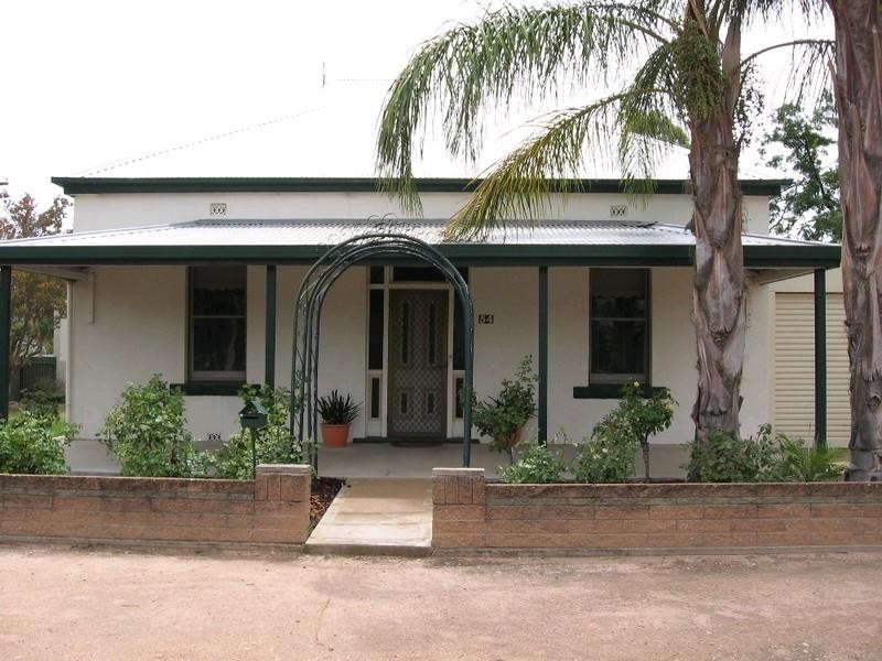 54 Thirteenth Street, Renmark SA 5341