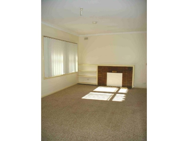 8 Kurrajong Avenue, Renmark SA 5341