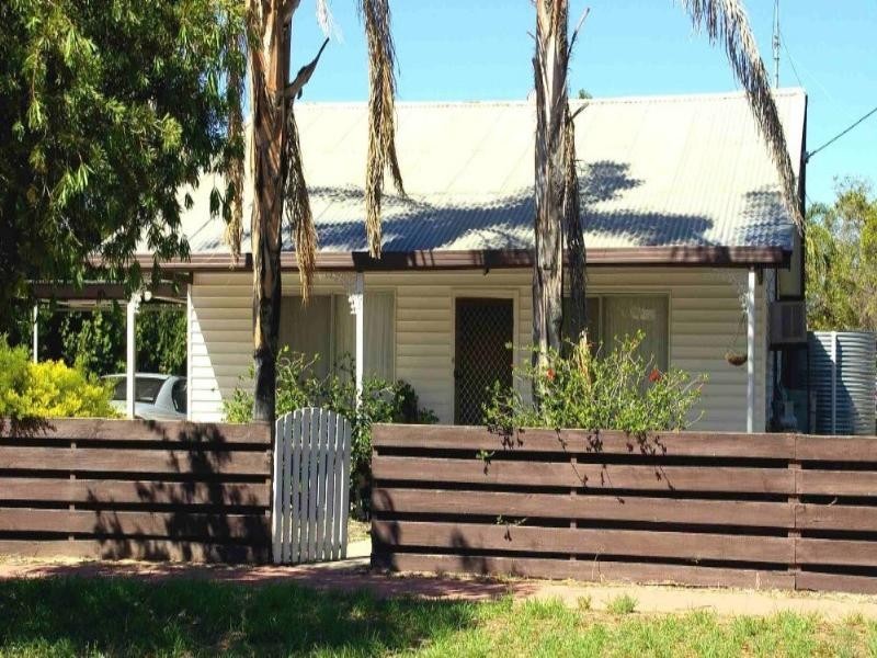 61 Tenth Street, Renmark SA 5341