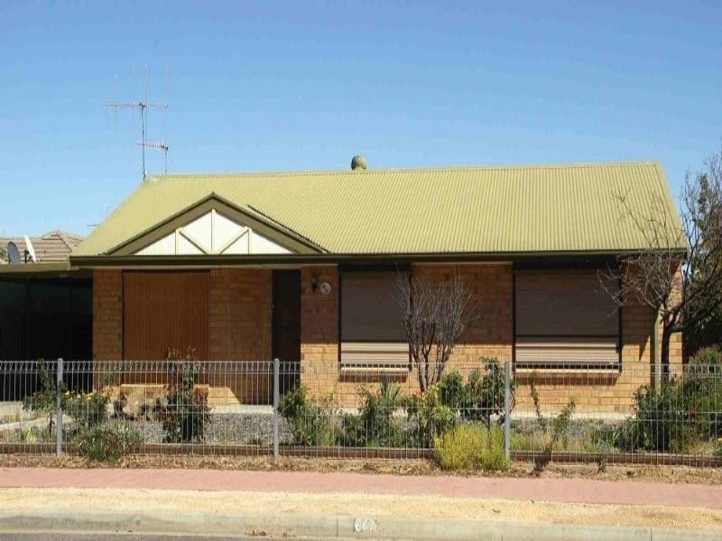 64A Cowra Street, Renmark SA 5341