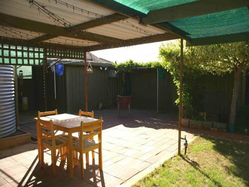 64A Cowra Street, Renmark SA 5341