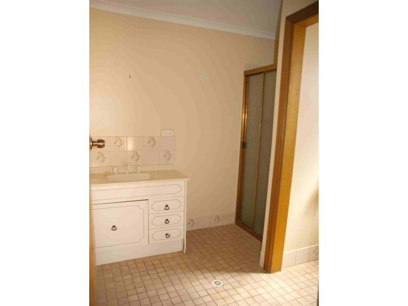 2 Quondong Street, Renmark SA 5341