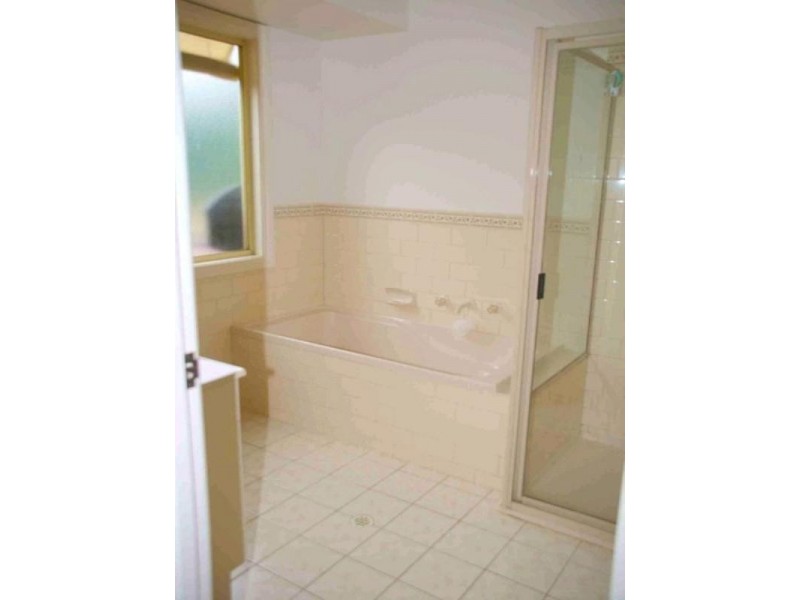 4 Elenore Avenue, Paringa SA 5340