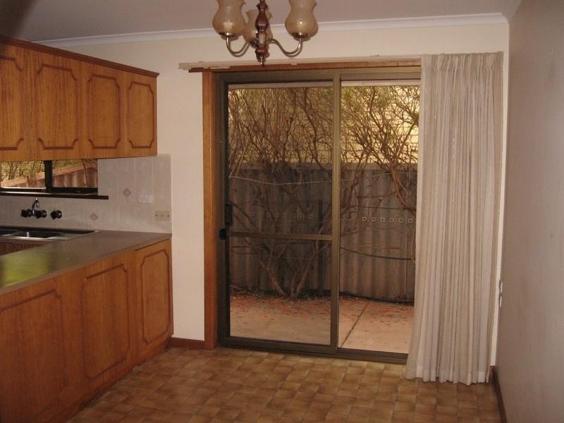 73 Murray Avenue, Renmark SA 5341