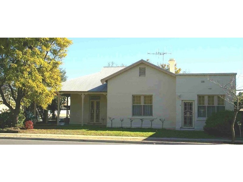 76 James Avenue, Renmark SA 5341