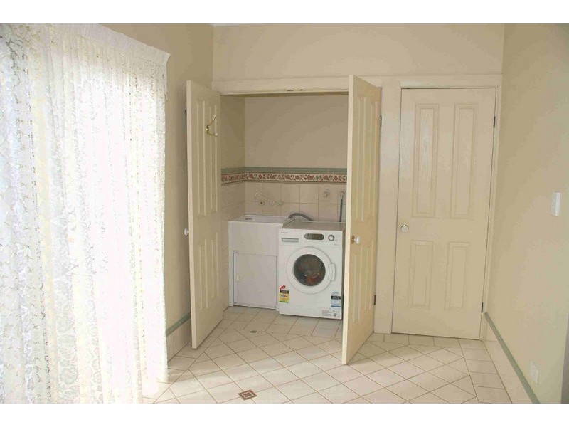 76 James Avenue, Renmark SA 5341