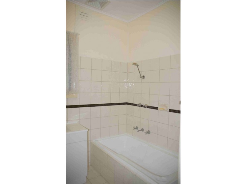 5 Tobruk Avenue, Renmark SA 5341