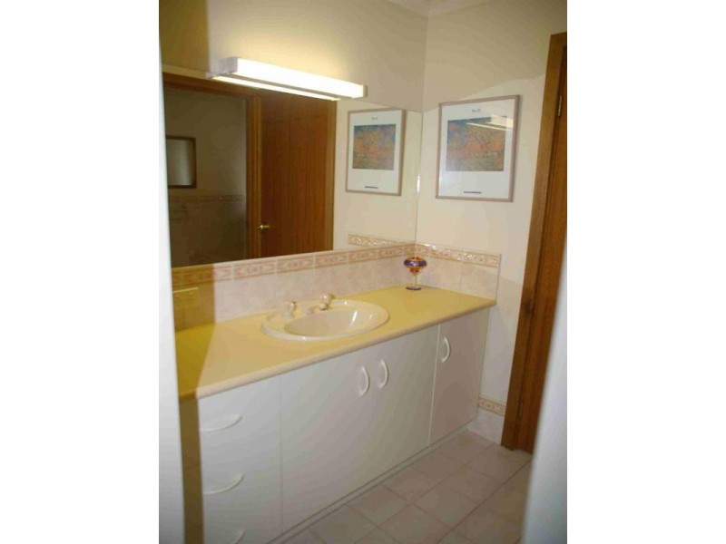 14 Flinders Street, Renmark SA 5341