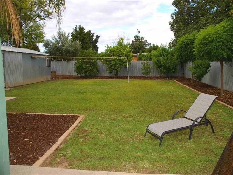 24 Redgum Street, Renmark SA 5341