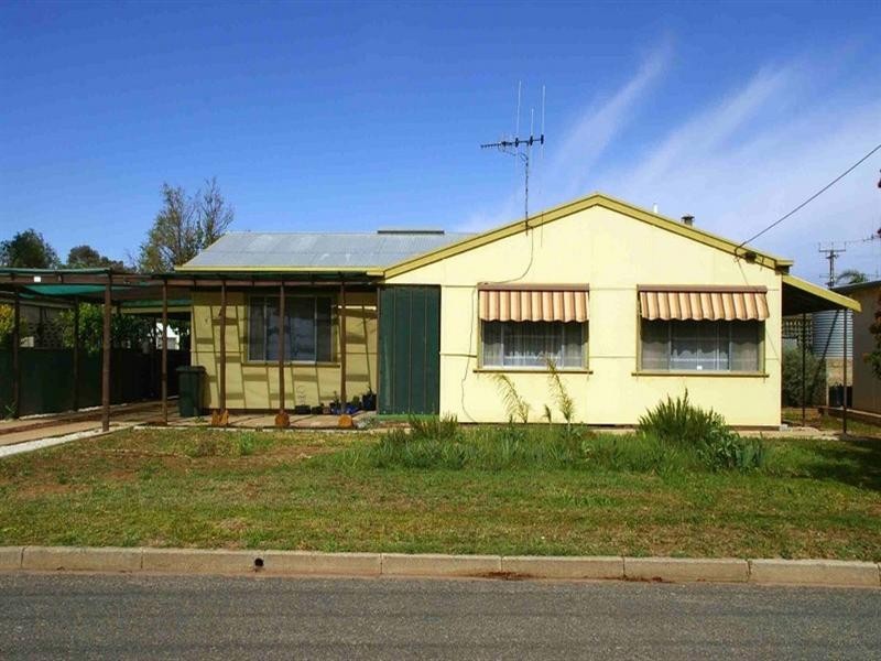 5 Tobruk Avenue, Renmark SA 5341
