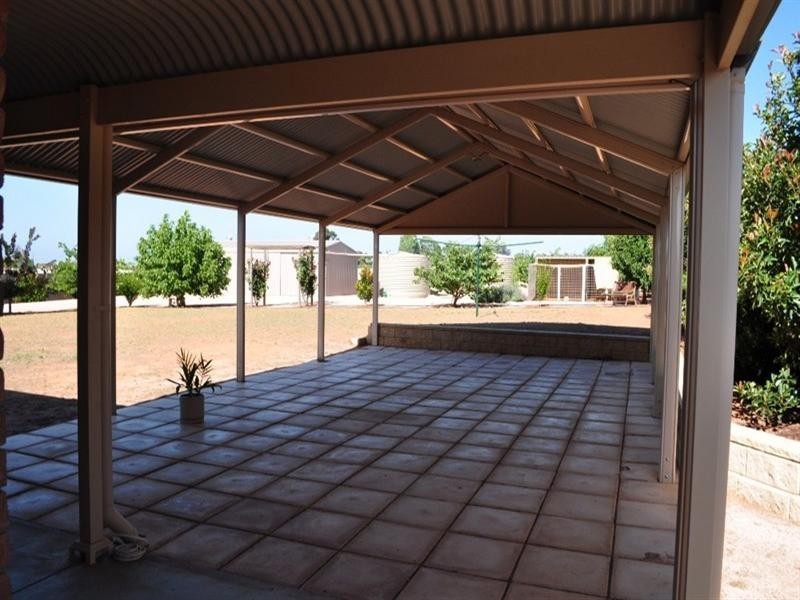 5 Warrakoo Court, Paringa SA 5340