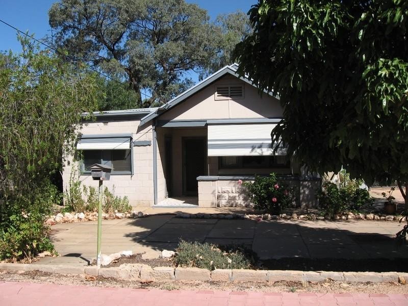 81 Murtho Street, Renmark SA 5341