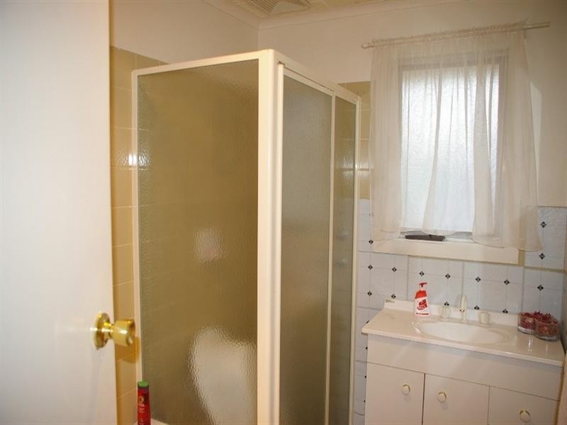 12 Taylor Street, Renmark SA 5341