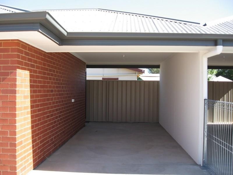 2/156 Sixteenth Street, Renmark SA 5341