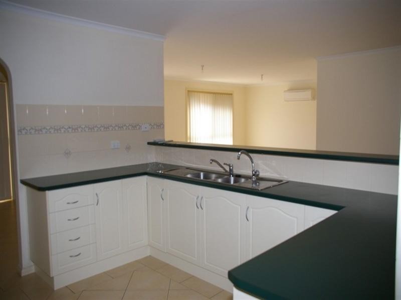 20 Railway Terrace, Renmark SA 5341