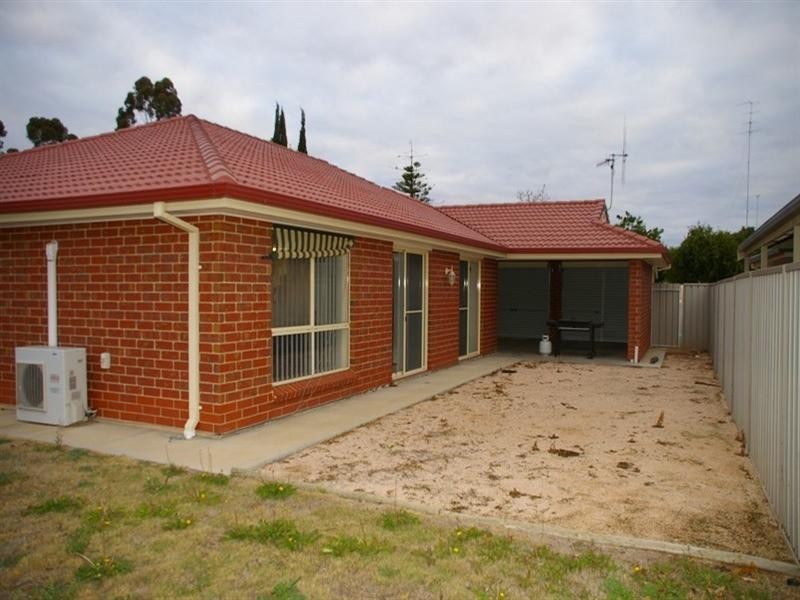20 Railway Terrace, Renmark SA 5341