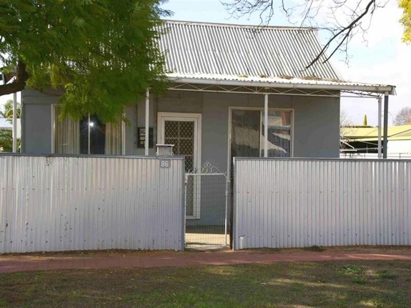 86 Sixteenth Street, Renmark SA 5341