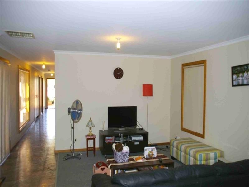 74 Derrick Street, Berri SA 5343