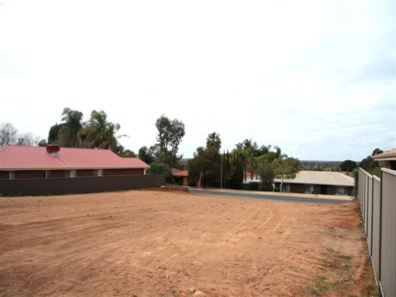 72 Derrick Street, Berri SA 5343