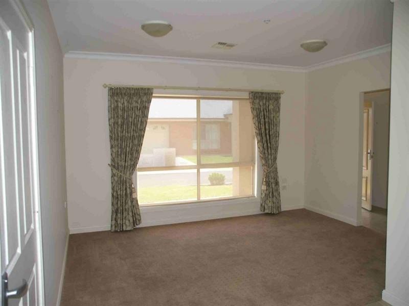 94 Bayswater Close, Riverside Estate, Renmark SA 5341