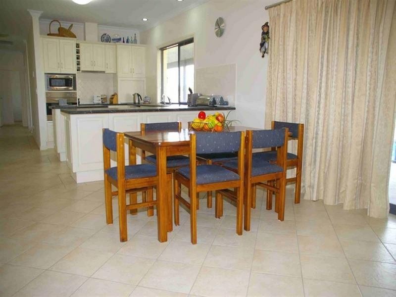 33 Cucumunga Street, Renmark SA 5341