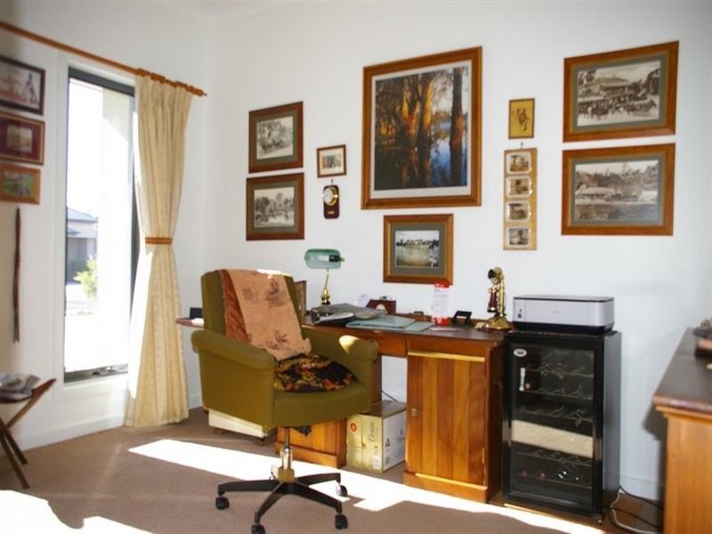 32 Flinders Street, Renmark SA 5341