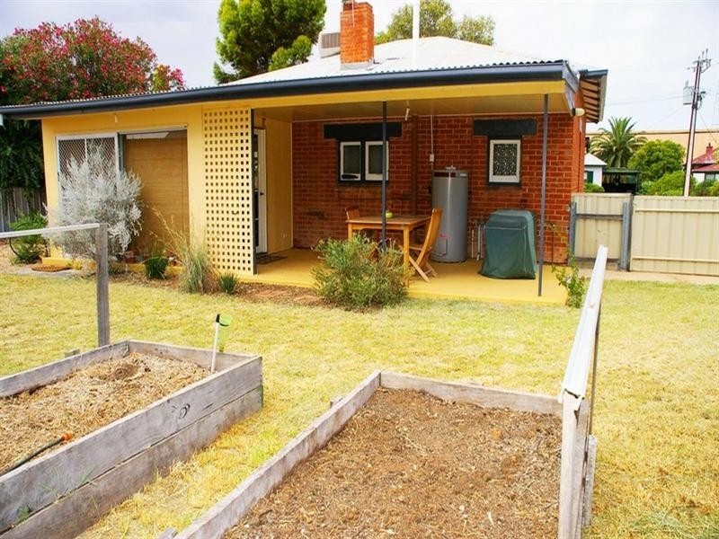 22 Seventeenth Street, Renmark SA 5341