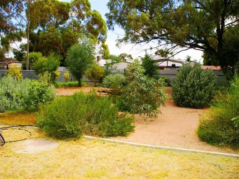 22 Seventeenth Street, Renmark SA 5341
