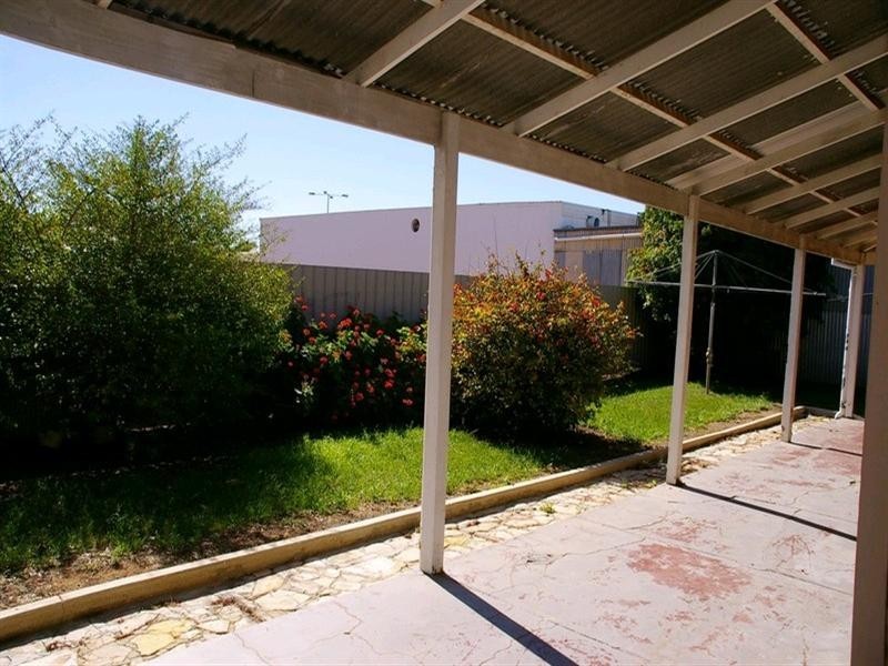 19 Murtho Street, Renmark SA 5341