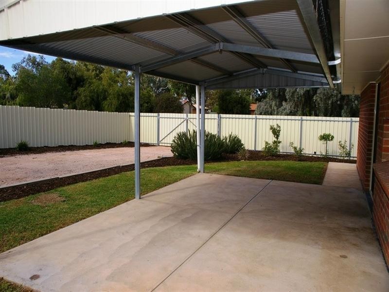 5 Murray Price Drive, Renmark SA 5341