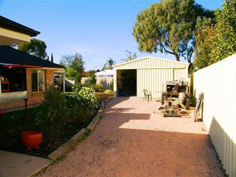 3 Murray Price Drive, Renmark SA 5341