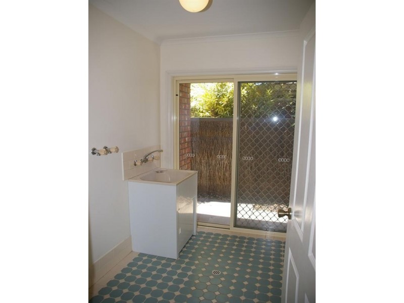 16 Cedar Avenue, Renmark SA 5341