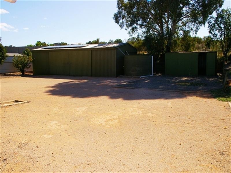 73 Hughes Avenue, Paringa SA 5340