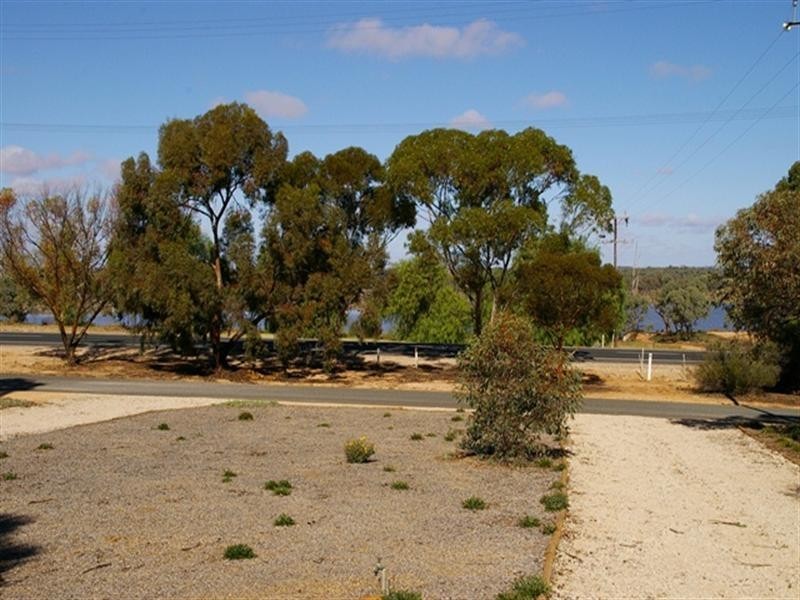 73 Hughes Avenue, Paringa SA 5340