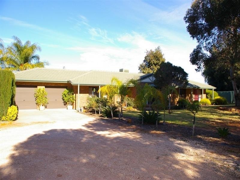 524 Government Road, Renmark SA 5341