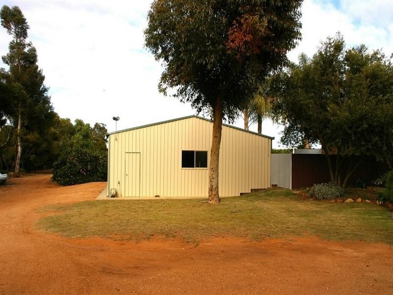 524 Government Road, Renmark SA 5341
