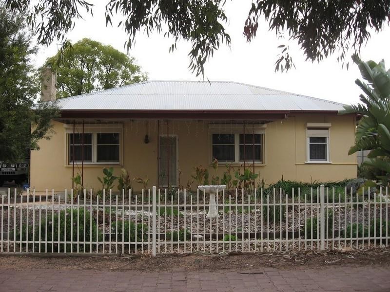 210 Sixteenth Street, Renmark SA 5341