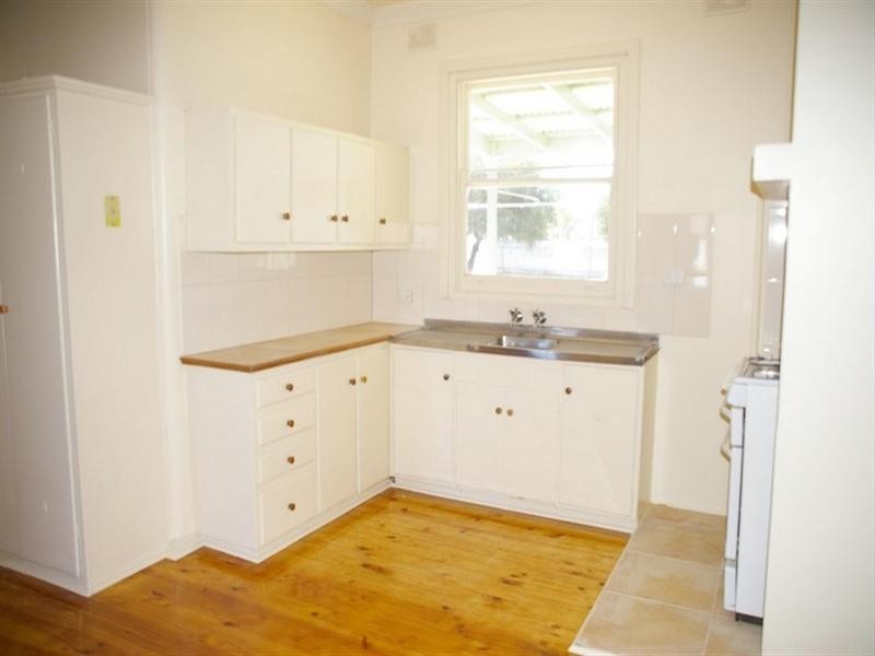 16 Ruston Street, Renmark SA 5341