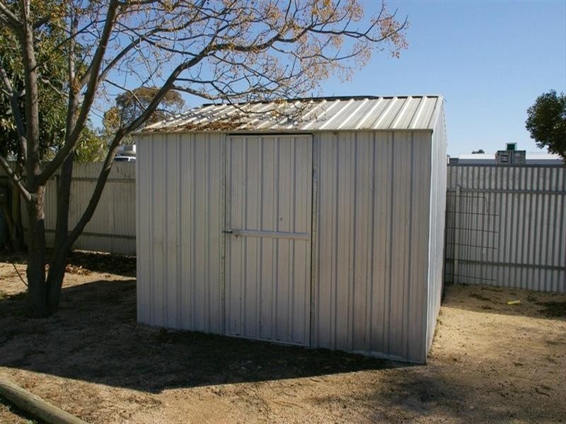 16 Ruston Street, Renmark SA 5341