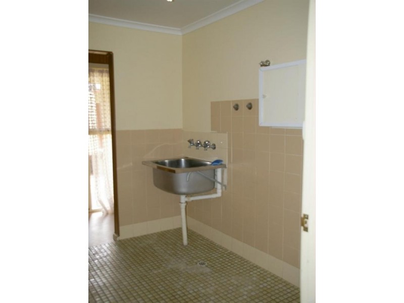 12 Ogilvy Street, Renmark SA 5341