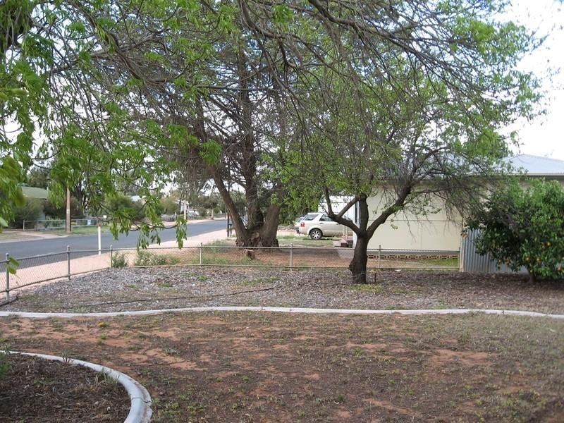 35 Acacia Crescent, Renmark SA 5341
