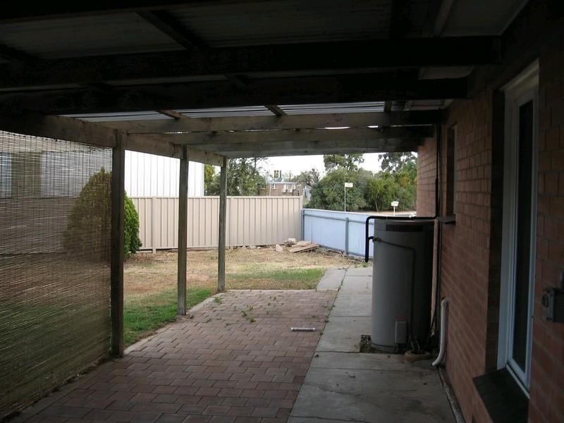 35 Acacia Crescent, Renmark SA 5341