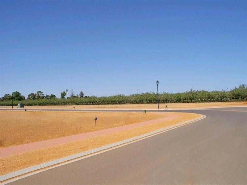 1-8 Barrington Street, Renmark SA 5341